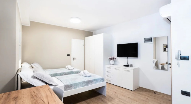 Студия CAPRARIA appartments in historic center, with private parking