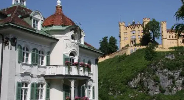 Villa Jägerhaus, Book Villa Sommerhuse i Ostallgaeu, Hytte