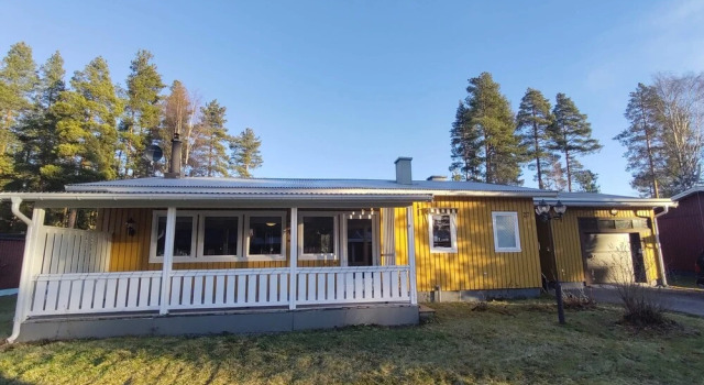 Lagomhuset - A Peaceful Holiday In Swedish Lapland, Book Feriehus Sommerhuse i Lapland Sweden, Hytte