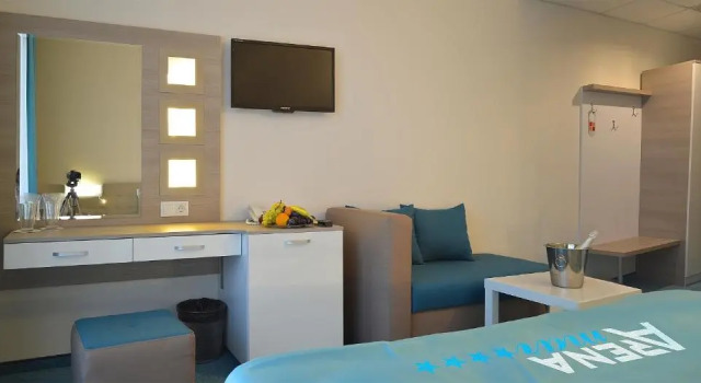 Семейный номер Standard с балконом Arena Mar Hotel and SPA
