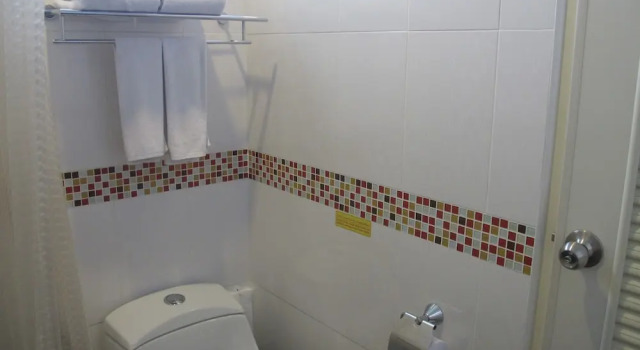 Номер Standard с балконом Phuket Jula Place