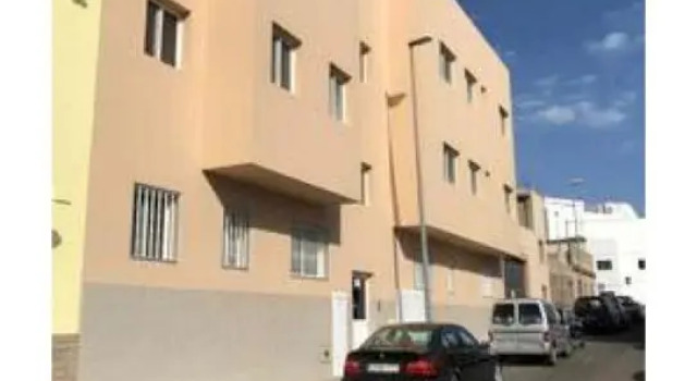 Апартаменты Цокольный этаж Apartamentos cerca del Aeropuerto