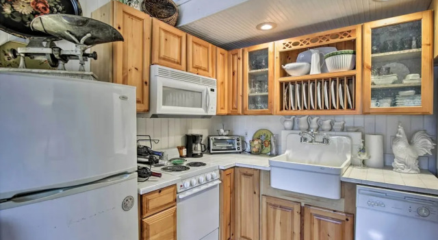 Апартаменты Lake Marion Apt w/ Canoe in Altamonte Springs!