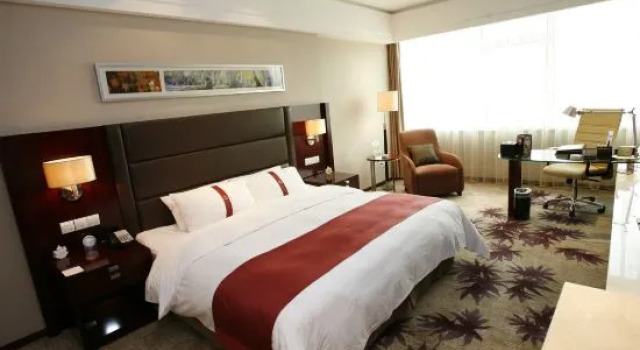 Двухместный номер Superior с видом на реку Fuhong International Hotel