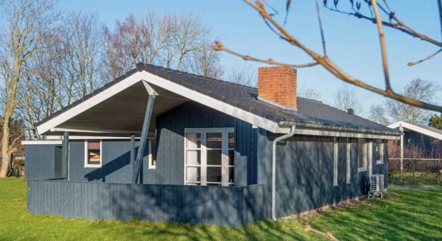 8 Person Holiday Home in Borkop, Book Hotel Hotels in Børkop with Parking, Parking