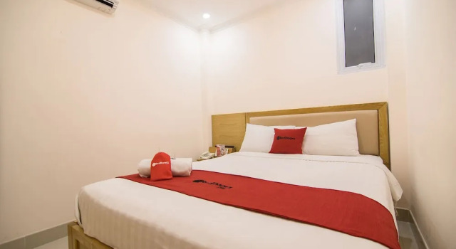 Номер Standard RedDoorz Plus @ Tran Hung Dao Street 2