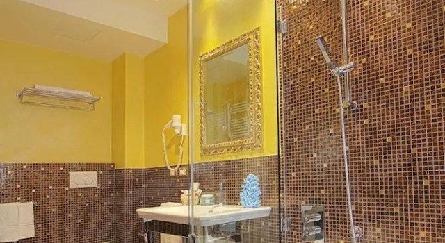 Семейный номер Standard с 2 комнатами с балконом M House Art Hotel