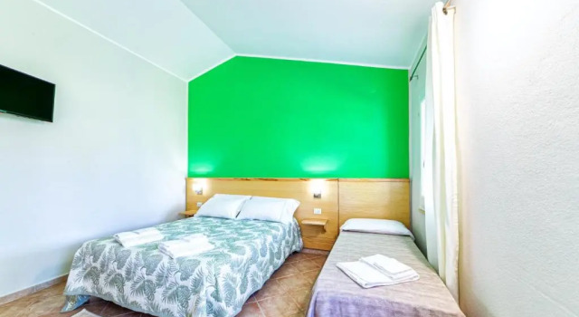 Трёхместный номер Standard с видом на сад Agriturismo Is Cortillaris