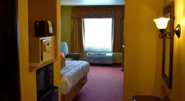 Номер Standard с балконом Best Western San Isidro Inn
