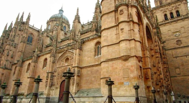 Apartment With 4 Bedrooms In Salamanca With Wonderful City View And Wifi, Забронировать Апартаменты/квартира Отели Саламанки с парковкой, рядом с Spanish Association Against Cancer, Парковка