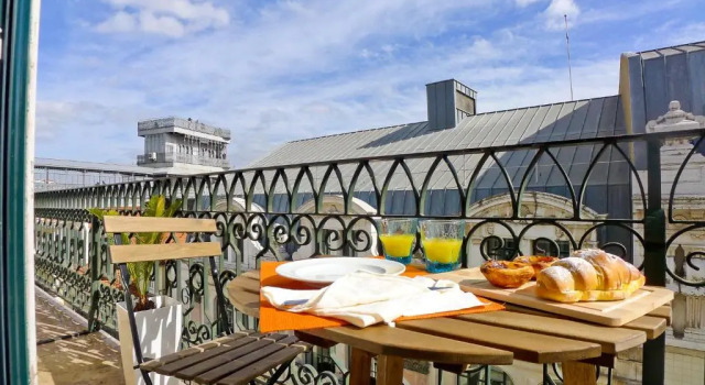 Апартаменты с балконом LV Premier Apartments Chiado- CH
