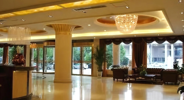 Hefei Junguan Training Center Hotel, Rezervovat Hotel Hotely v Che-fej s parkováním, Parkování