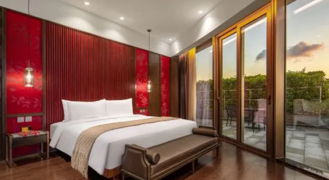 Люкс с 2 комнатами с балконом и с видом на море Serensia Woods Wellness Resort
