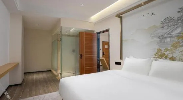 Люкс Haikou Aili Seaview Hotel