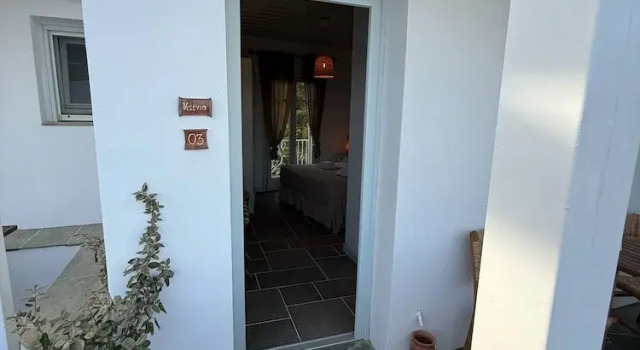 Двухместный номер Standard с балконом и с видом на море Kohylia Beach Guest House