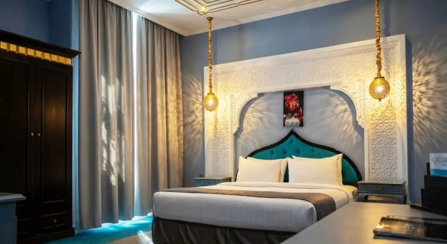 Suite Saraya Corniche Hotel