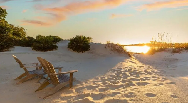 Gull Cottage, Buchen Sie Ferienhaus Hotels in Tybee Island mit Parkplatz, Parkplätze