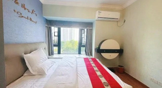 Люкс Zhuhai Yi Villa (Haiquanwan Branch)