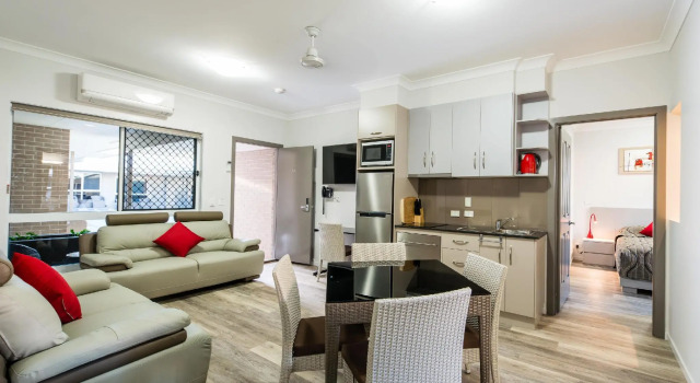 Апартаменты с 2 комнатами Athena Motel Apartments