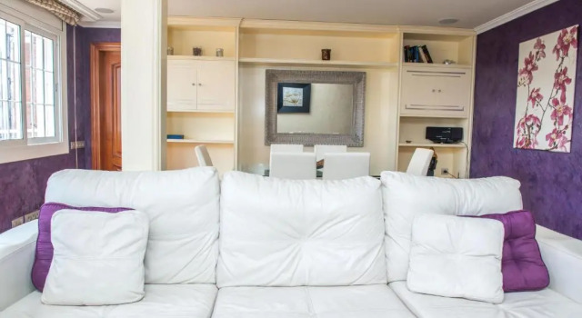 Splendid Gaudi Mercat del Ninot Apartment, Забронировать Апартаменты/квартира Эшампле Барселона, рядом с Jove Regina Theatre