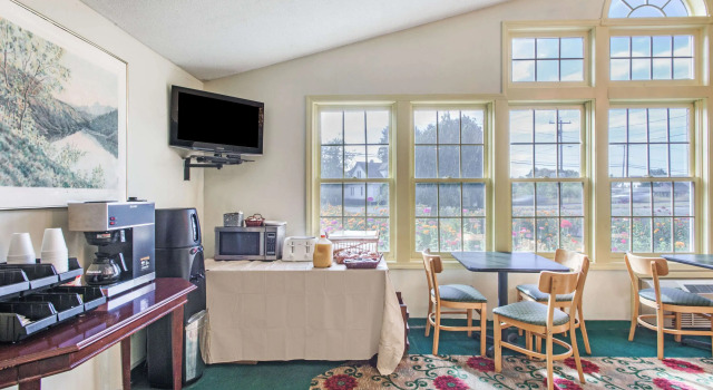Knights Inn Hadley, จอง โรงแรม Hadley แมสซาชูเซตส์