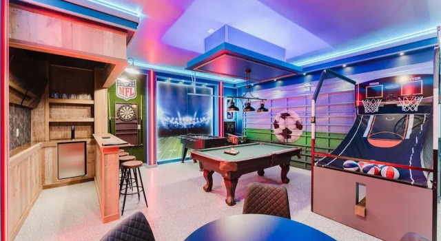 Коттедж Amazing 7 bd Summerkitchen Gameroom