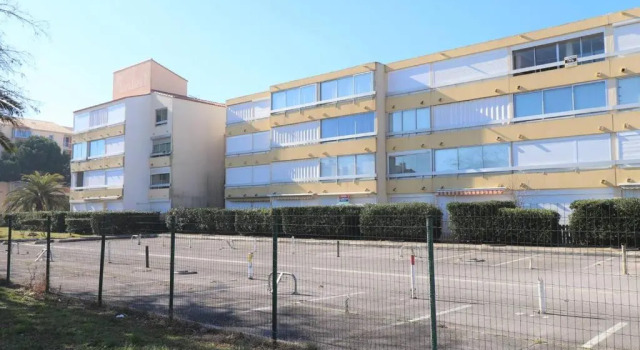 Studio Le Grau-du-Roi, 1 pièce, 4 personnes - FR-1-307-169, Rezerwuj Apartament Hotele w Camargue z parkingiem, Parking