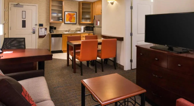 Люкс Residence Inn Gainesville I-75