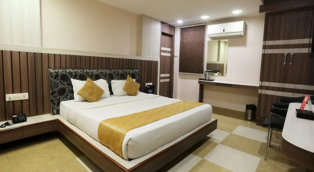 Hotel Shree Vinayak Palace
