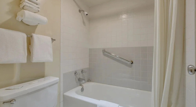 Номер Standard Пентхаус Candlewick Inn and Suites