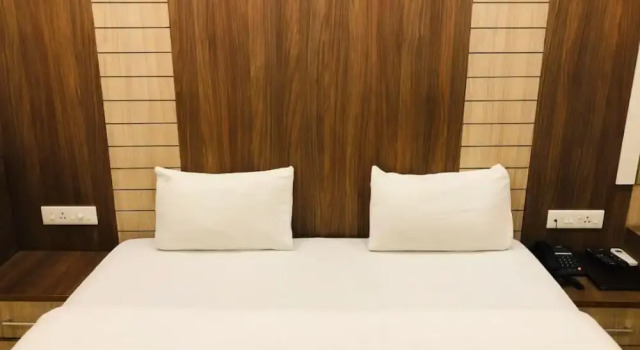 Moti Mahal Inn, Rezervovat Hotel Nainital Uttarakhand