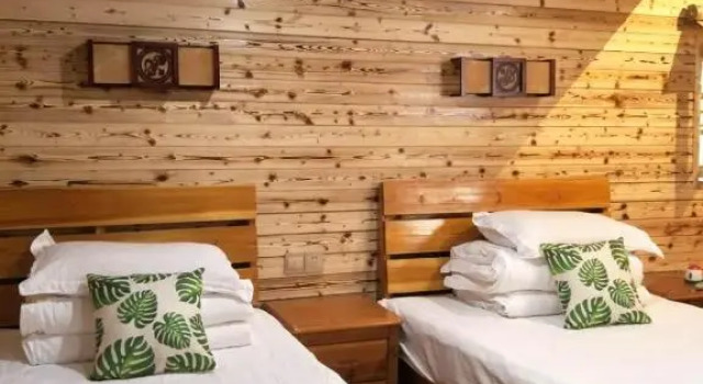Семейный люкс Deluxe Nanjing Tulou Qingdelou Inn