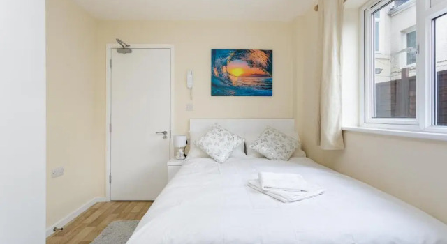 Студия Blackberry - Stylish Self-Contained Flats in Soton City Centre