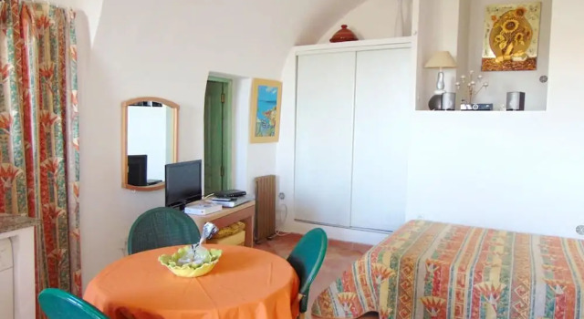 Studio in Belgodère, With Wifi, Varaa Hotelli Belgodere 