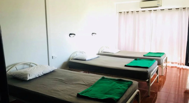 B7 Hostel