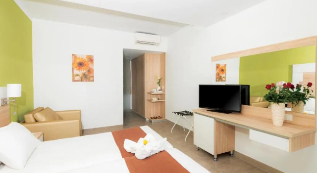 Двухместный номер Superior Eurovillage Achilleas Hotel