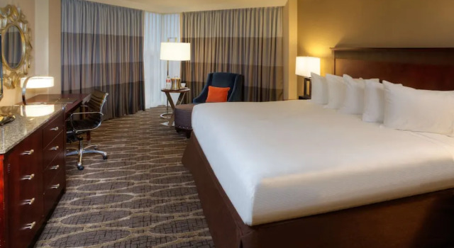 Двухместный Гостевой номер Accessible Hilton Houston Westchase