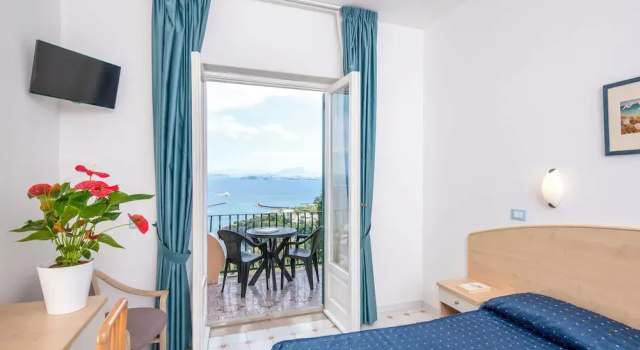 Двухместный номер Superior с балконом и с видом на море Hotel Villa Ireos