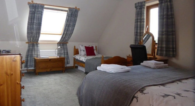 Thistle Do Nicely Self Catering, Rezervați Hotel Strathcarron Highlands