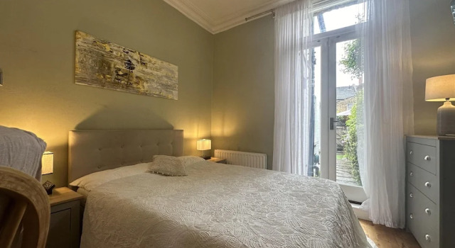 House - Sleeps 4 - Garden - Pets Ok - Parking, Забронировать Отель Бизнес-отели Англии, 4* 5*