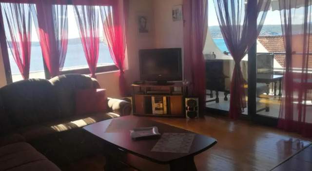 Апартаменты с балконом Odvojak Apartments