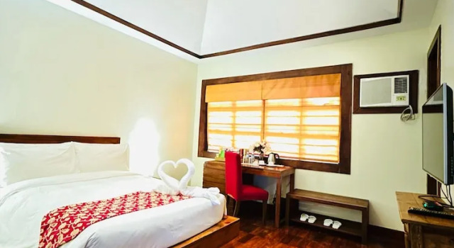 Номер Deluxe Sheridan Boutique Resort Iloilo