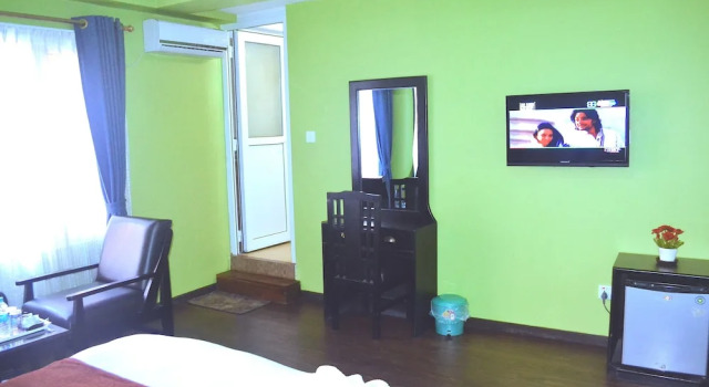 Семейный номер Standard с балконом Hotel Access Nepal