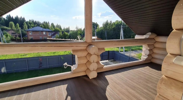 Коттедж Standard с балконом Дом Желтый