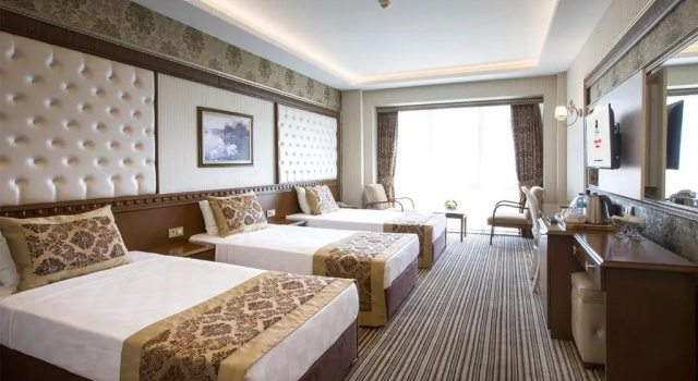 Трёхместный номер Standard Grand Altuntas Hotel
