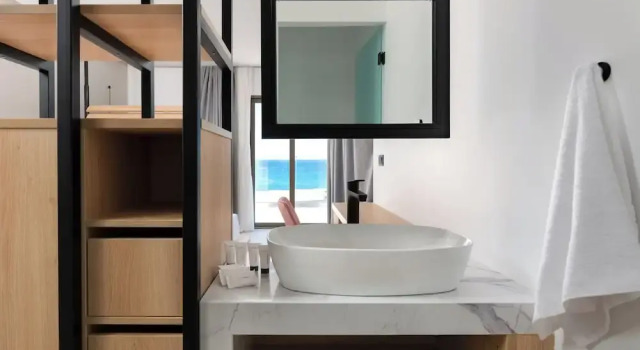 Двухместный номер Standard с видом на море Отель Paralos Rodos Lifestyle