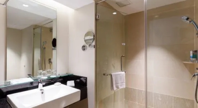 Двухместный номер Deluxe Eastin Hotel Penang
