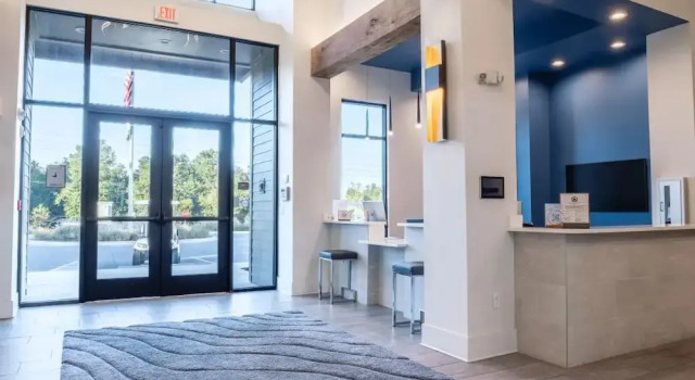Landing Apartments Near North Okaloosa Medical Center, Book Lejlighed Hoteller i Crestview med parkering, Parkering