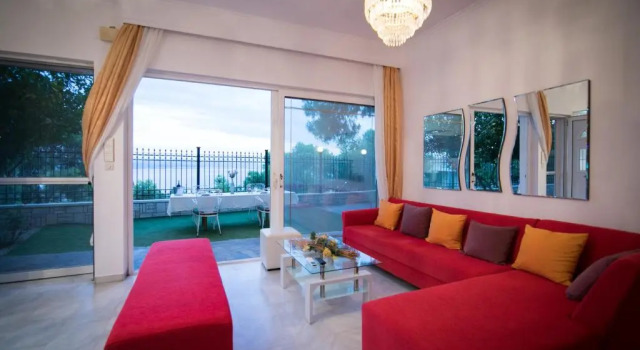 Aias summer house, Book Apartment Hotels in Salamina with Breakfast, Breakfasts