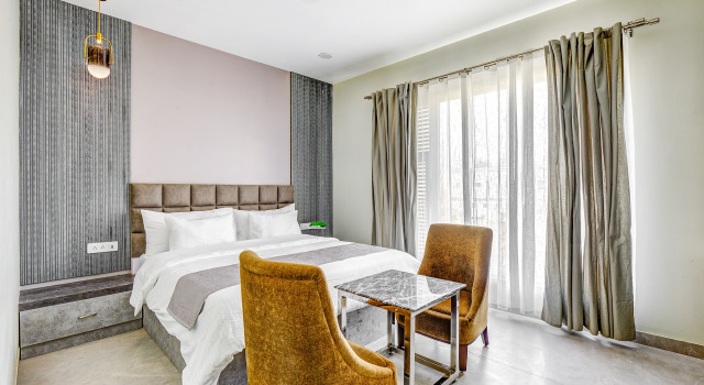Номер Deluxe FabHotel The White Moon